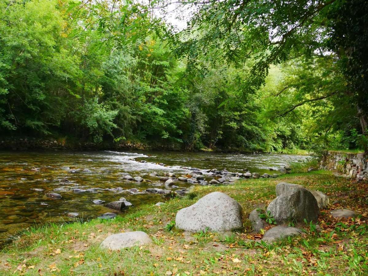 Camping Pays De Beille Les Cabannes  Exterior foto
